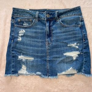 American Eagle High-waisted Denim Mini-skirt distressed style